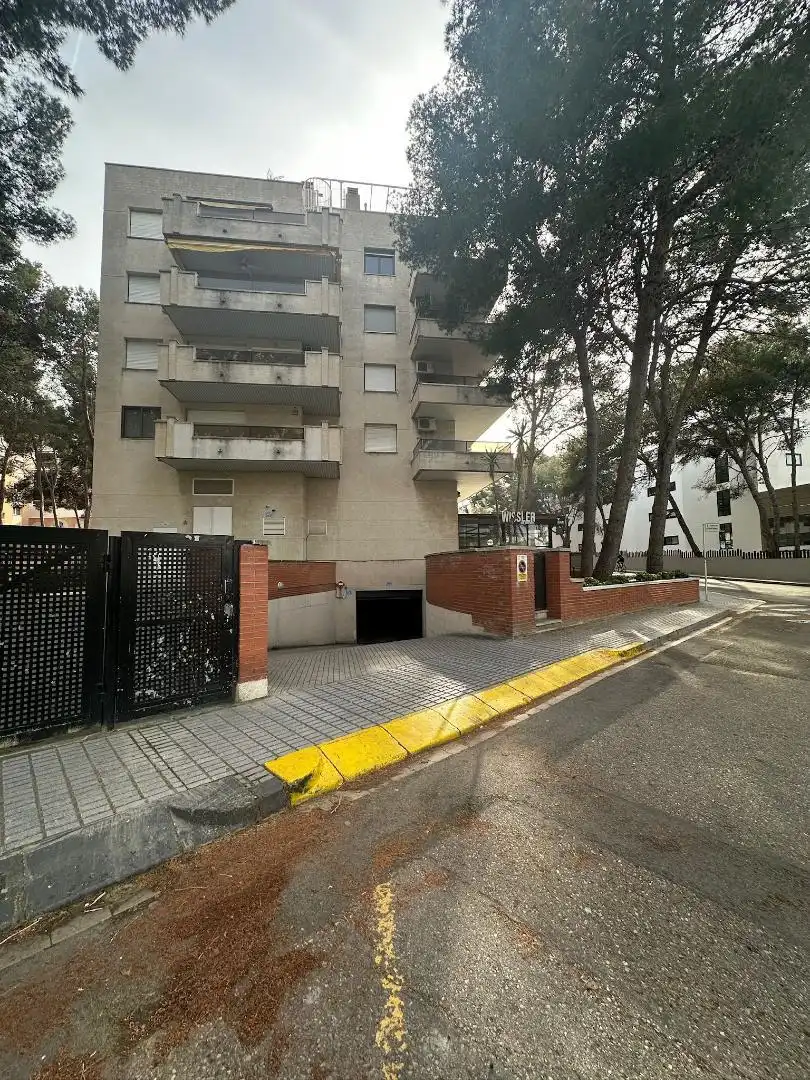 Garage zum Verkauf in Carretera de la Costa, 80, Pla de Maset - Cap de Salou Parkplatz von Garage zum Verkauf in Salou