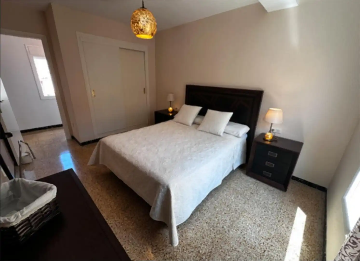 Bedroom of Flat for rent in Valladolid  with Air Conditioner and Furnished