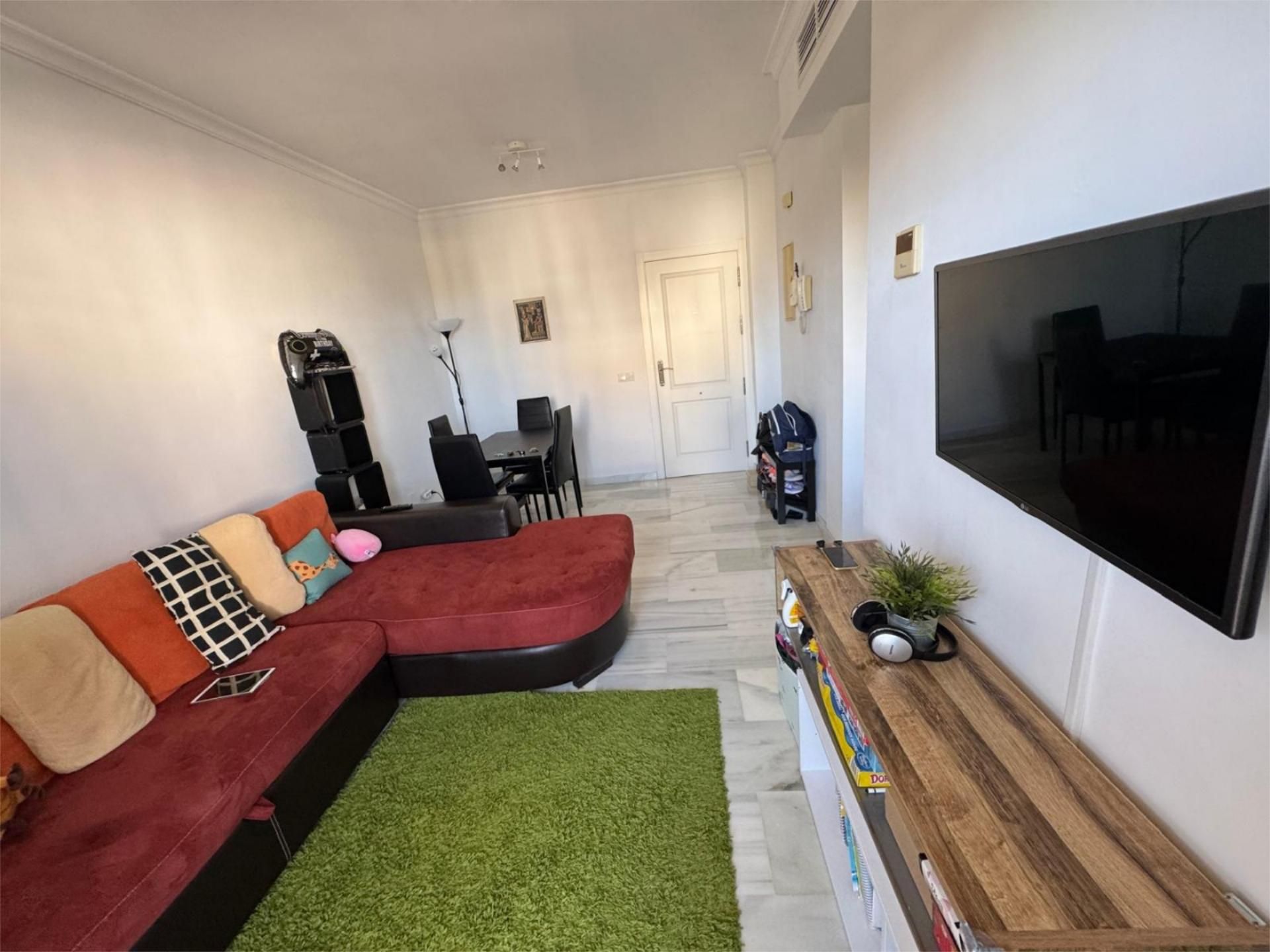 Living room of Flat for sale in Mijas  with Air Conditioner, Terrace and Balcony
