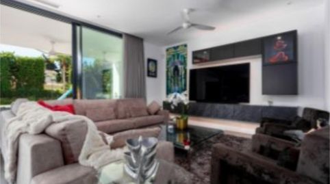 Foto 5 de Casa o chalet en venta en Calle Benalauria, 11, La Concha - Resina Golf, Estepona
