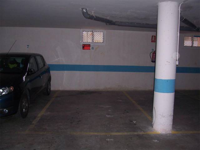 Garaje en Alquiler en Calle Zurbarán, 7 en San Francisco - Chorillo