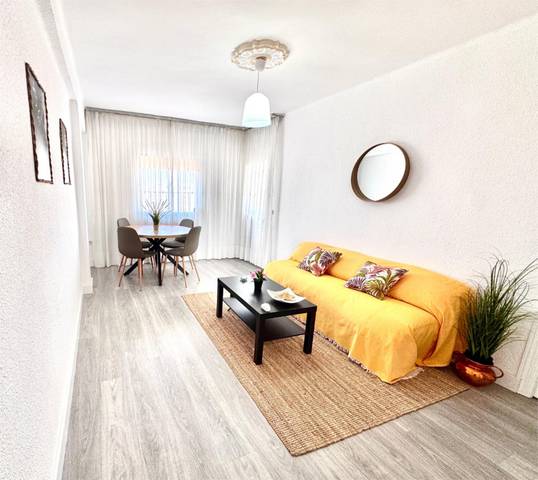 Piso en Venta en Calle Moraima, 11 en Suárez