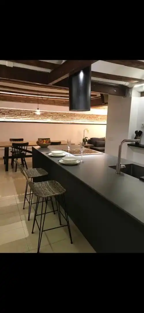 Pis en venda a Carrer del Rei en Jaume, 5, El Pilar Cuina de Pis en venda en Valencia Capital amb Aire condicionat