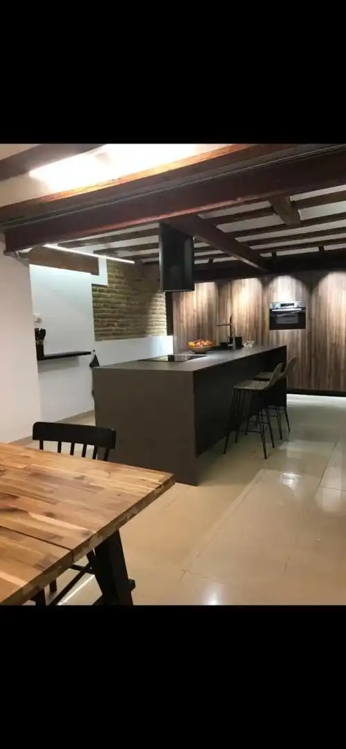 Pis en venda a Carrer del Rei en Jaume, 5, El Pilar Cuina de Pis en venda en Valencia Capital amb Aire condicionat