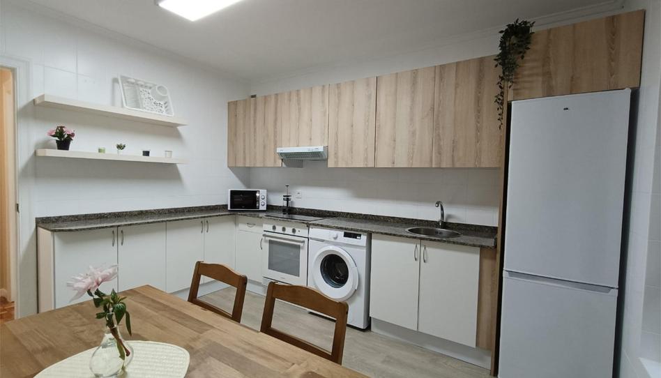 Pis per a compartir a Calle Vital Aza Álvarez-buylla, 11, La Villa - Bazuelo, Asturias - imatge 1 Foto 1 de Pis per a compartir a Calle Vital Aza Álvarez-buylla, 11, La Villa - Bazuelo, Asturias