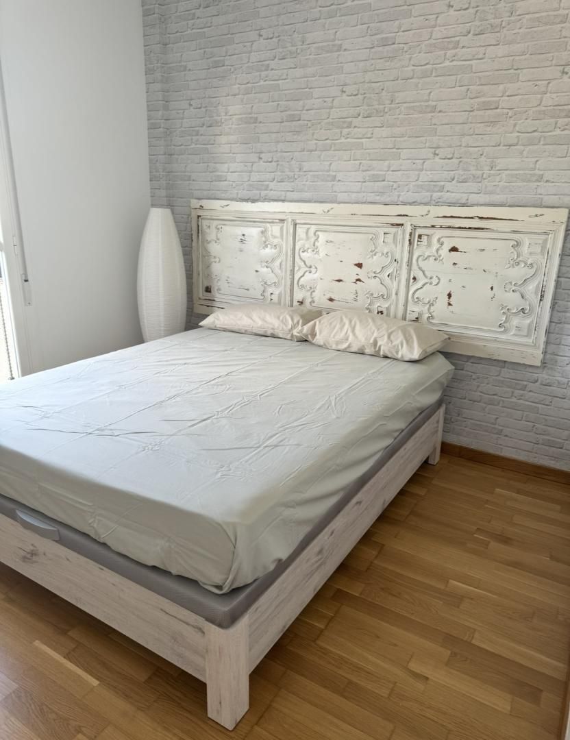 Dormitori de Casa adosada de lloguer en La Carlota amb Aire condicionat, Calefacció i Parquet