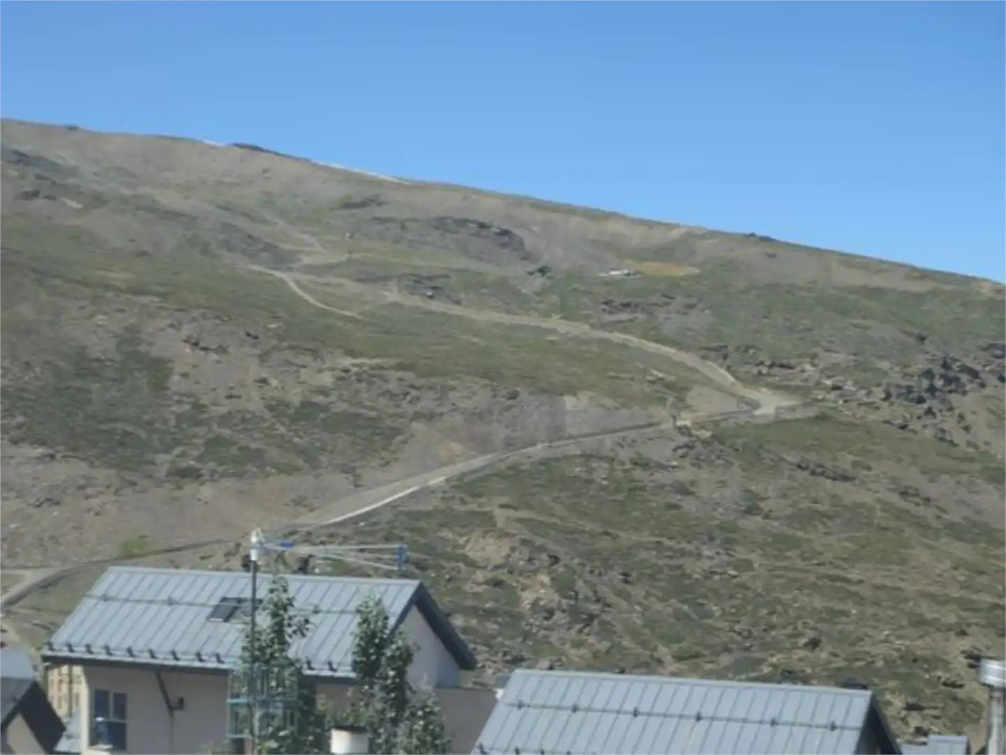 Vista exterior de Pis en venda en Sierra Nevada amb Piscina