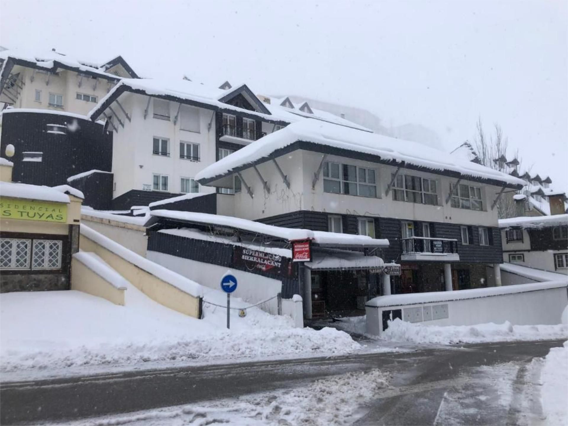 Vista exterior de Pis en venda en Sierra Nevada amb Calefacció, Parquet i Traster