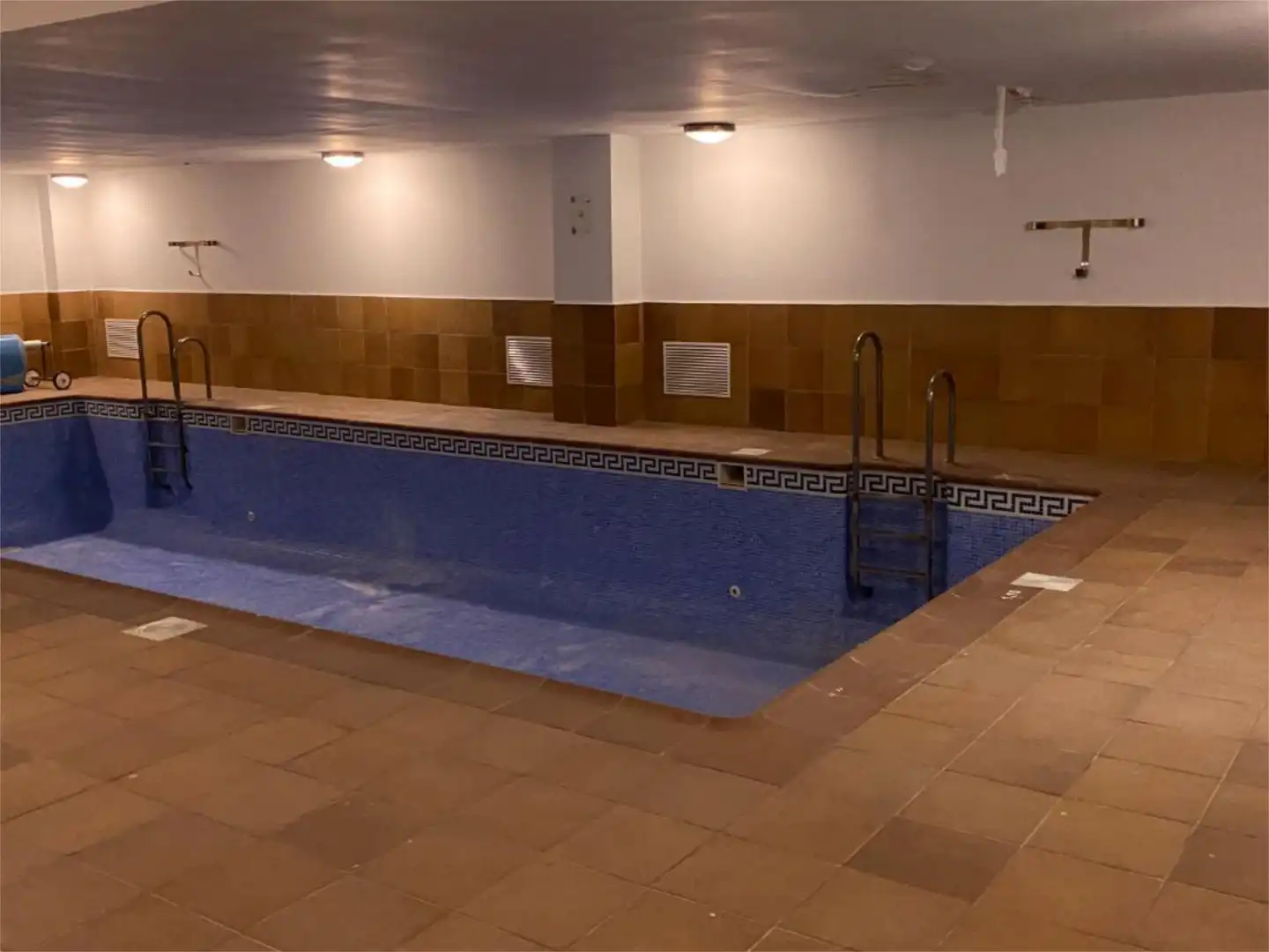 Piscina de Pis en venda en Sierra Nevada amb Piscina