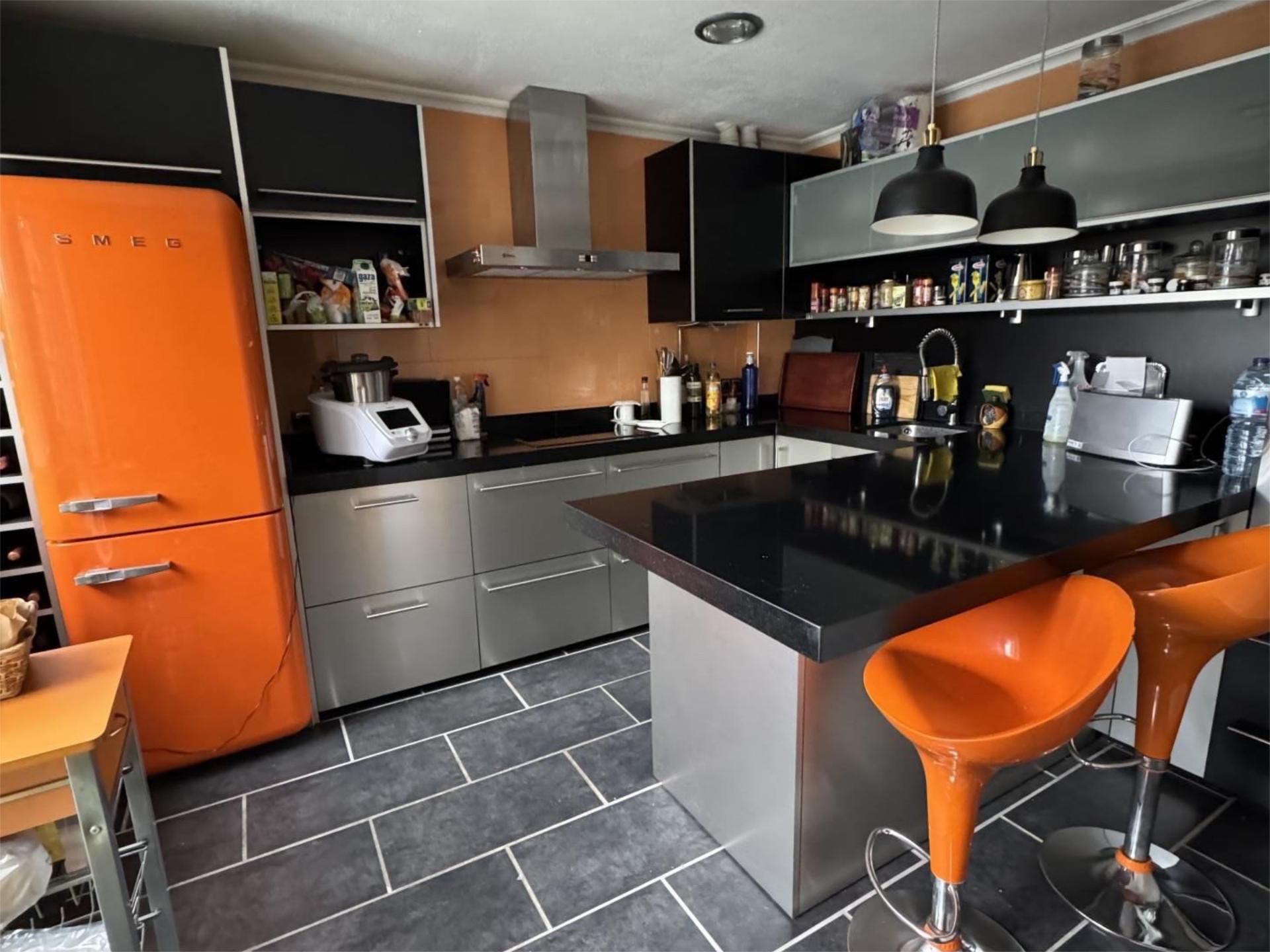 Kitchen of House or chalet for sale in Valverdón  with Heating, Private garden and Parquet flooring