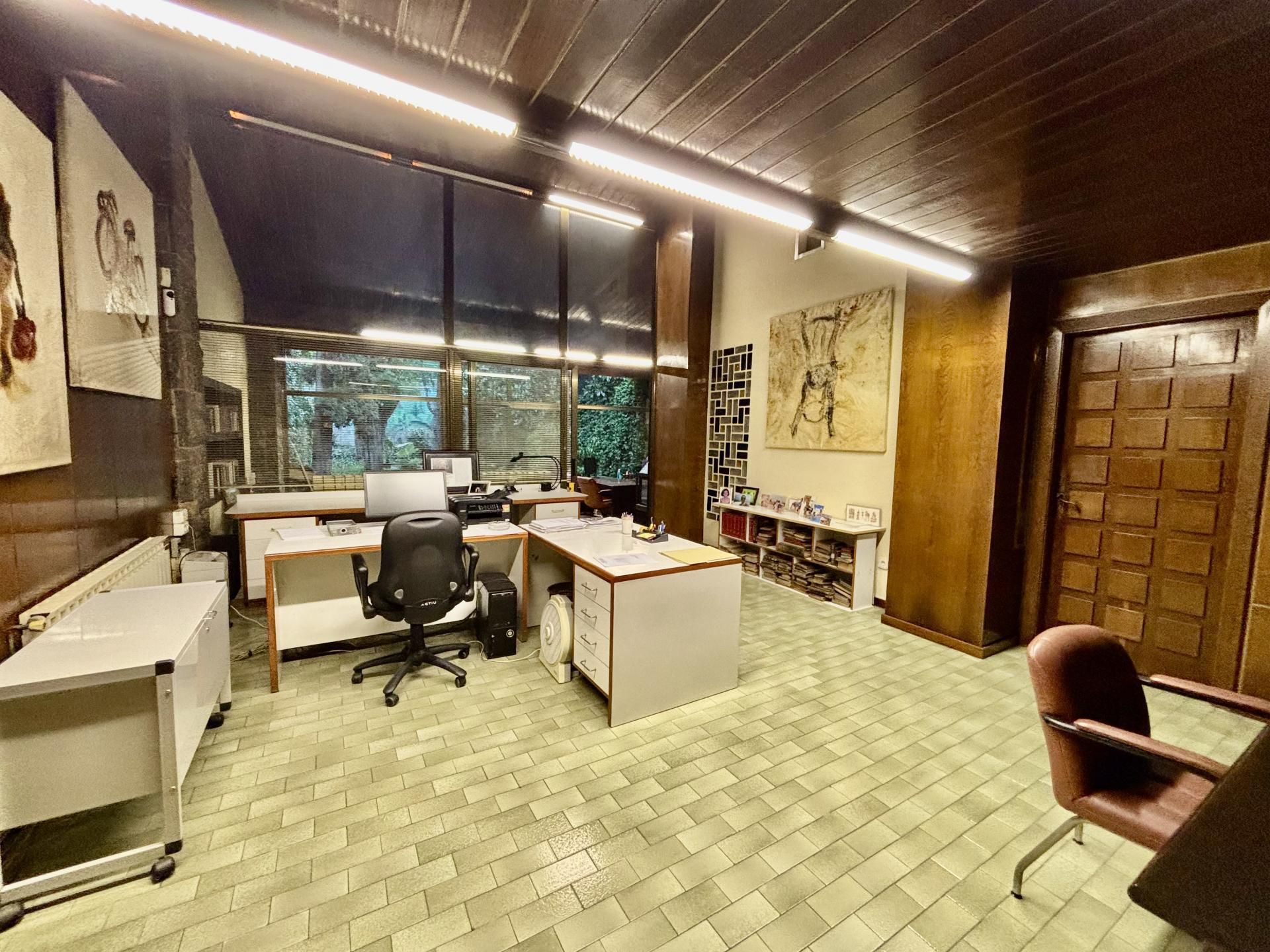 Oficina de alquiler en Sabadell