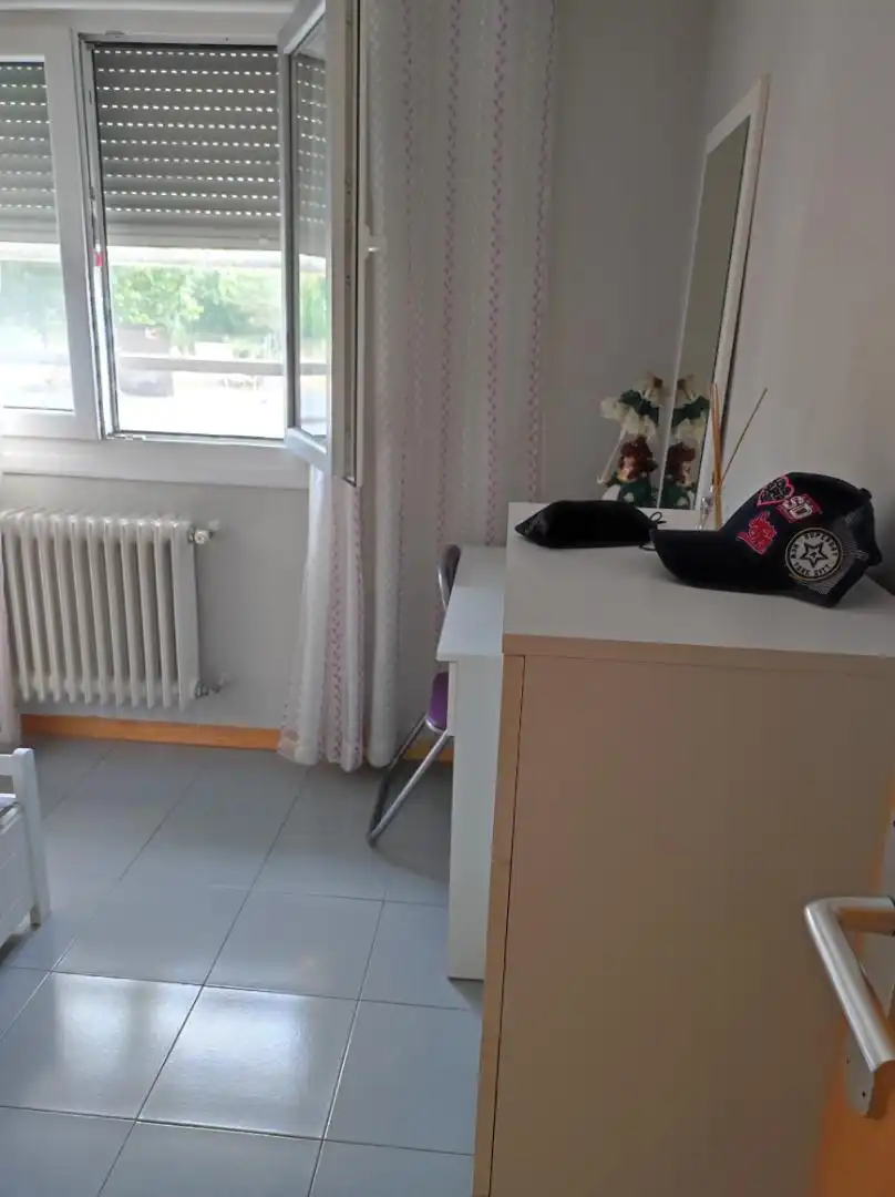 Flat for rent in Avenida de los Escritores, 33, Centro Bedroom of Flat for rent in Ponferrada with Heating, Furnished and Washing machine