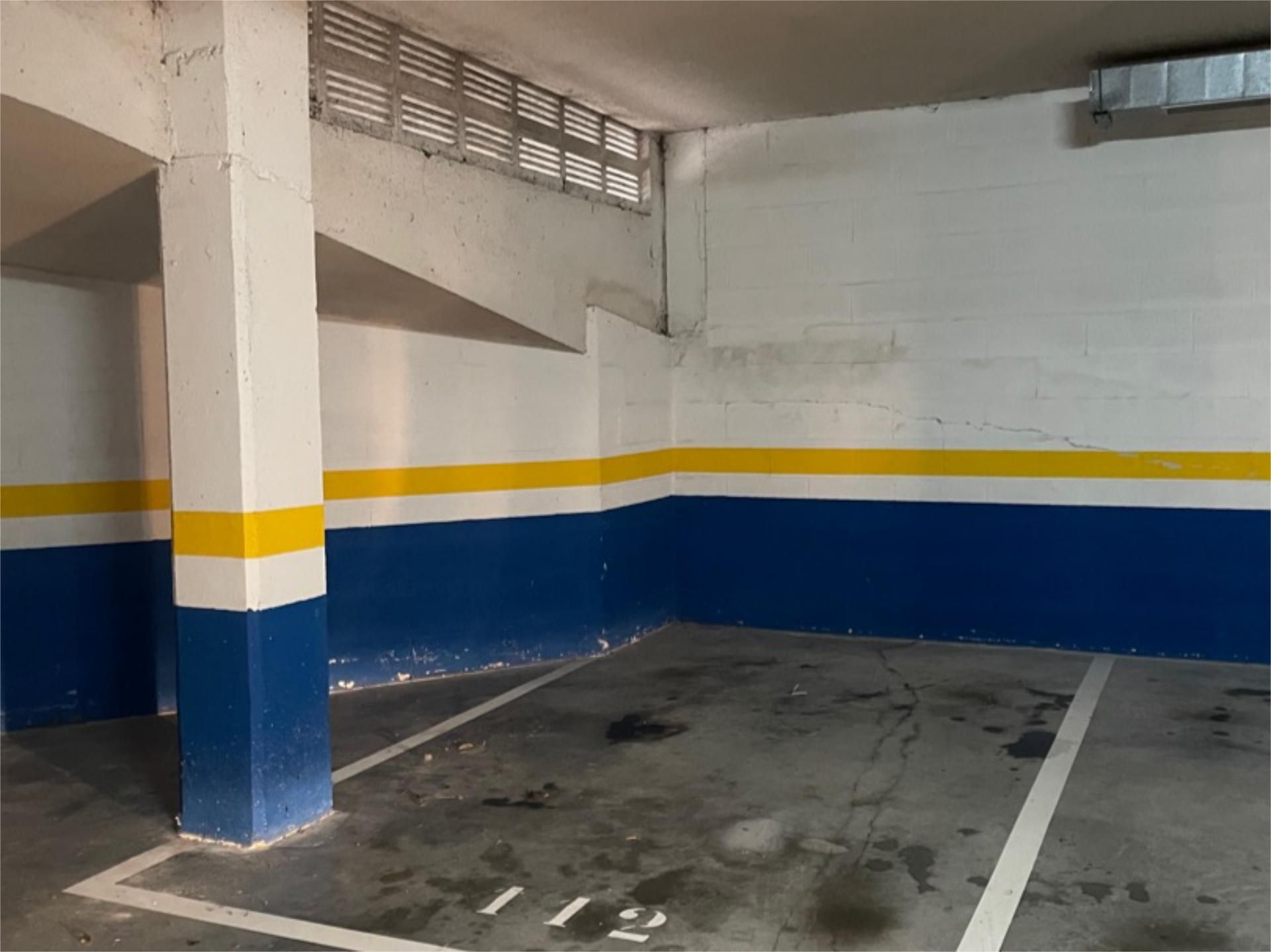 Aparcament de Garatge de lloguer en Santander