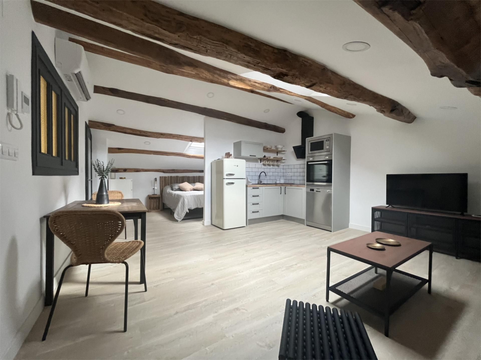 Cocina de Loft de alquiler en Lugo Capital con Aire acondicionado, Calefacción y Parquet