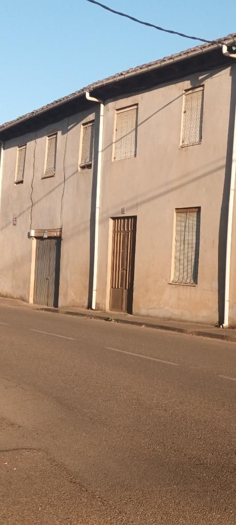Exterior view of Flat for sale in Castrocalbón