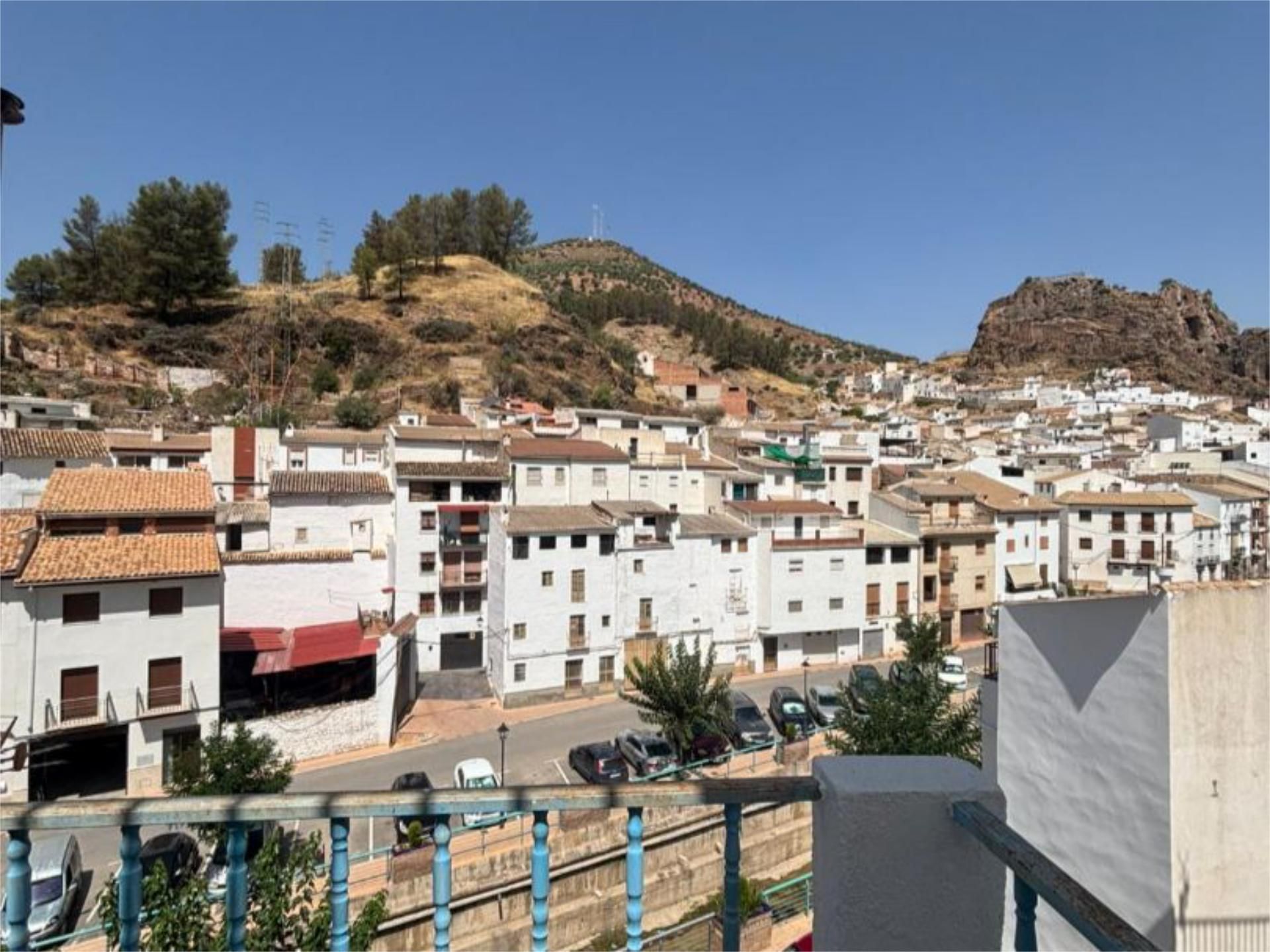 Vista exterior de Casa adosada en venta en Cambil con Aire acondicionado, Calefacción y Terraza