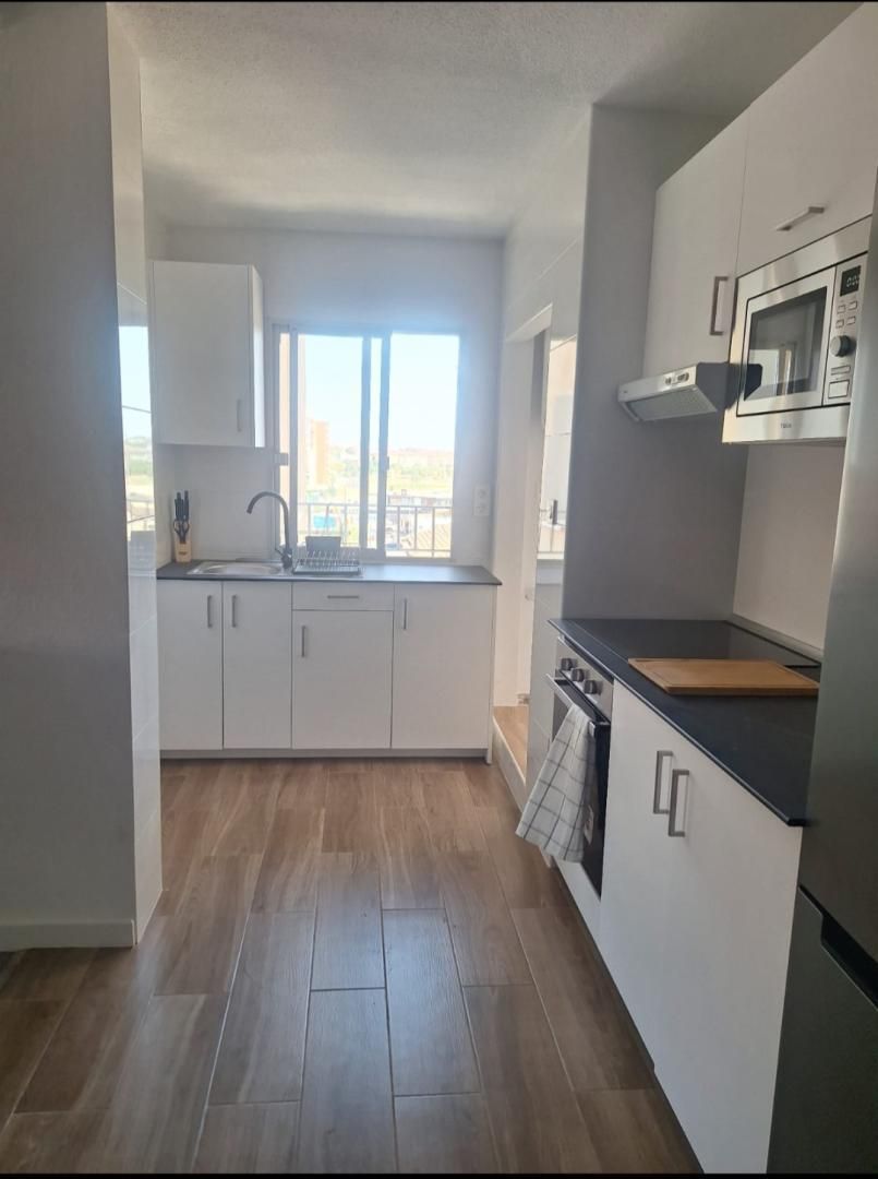 Kitchen of Flat to rent in Cartagena  with Parquet flooring and Furnished