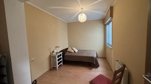 Foto 2 de Pis de lloguer a Avenida Rosalía de Castro, 69, O Milladoiro, A Coruña