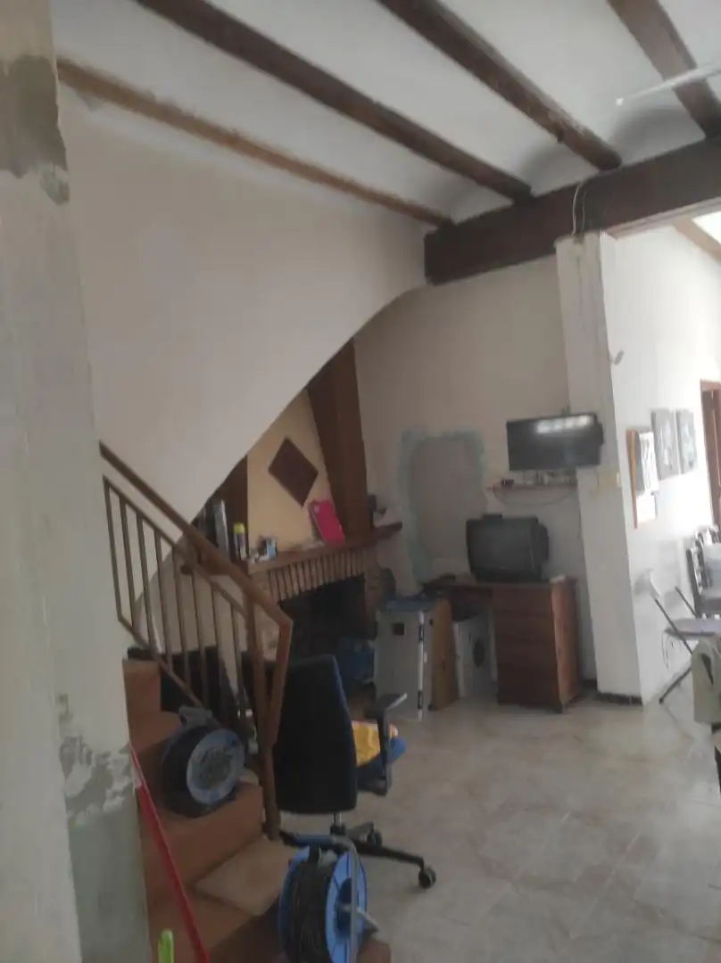 Country homes for sale in Corbera
