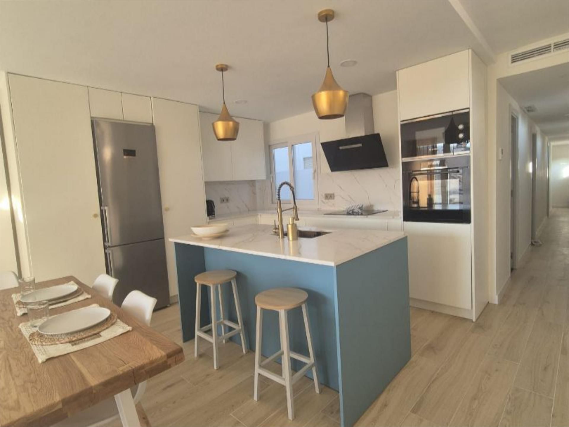Flat to rent in Calle Victoria, 62, La Victoria