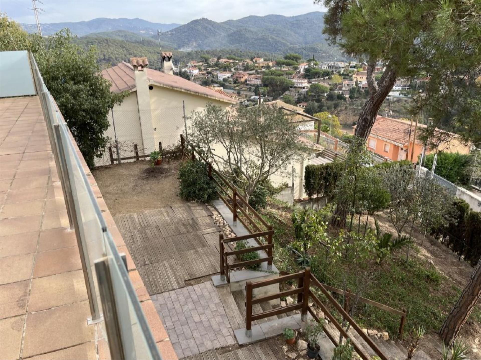 Exterior view of Flat to rent in Argentona  with Air Conditioner, Heating and Private garden