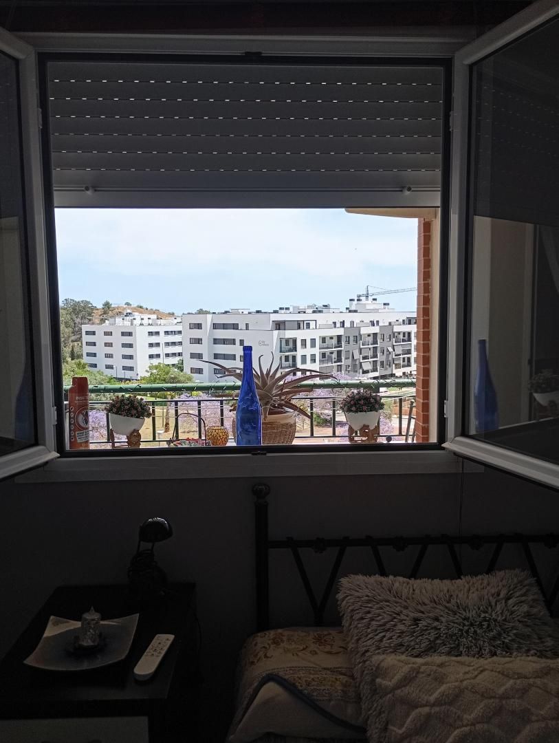 Flat to share in Avenida Octavio Paz, 8, El Atabal