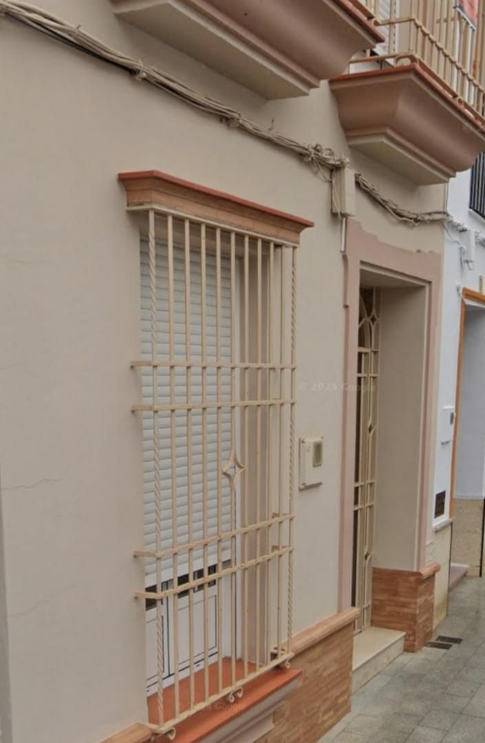 Vista exterior de Casa adosada en venda en Bollullos Par del Condado amb Balcó
