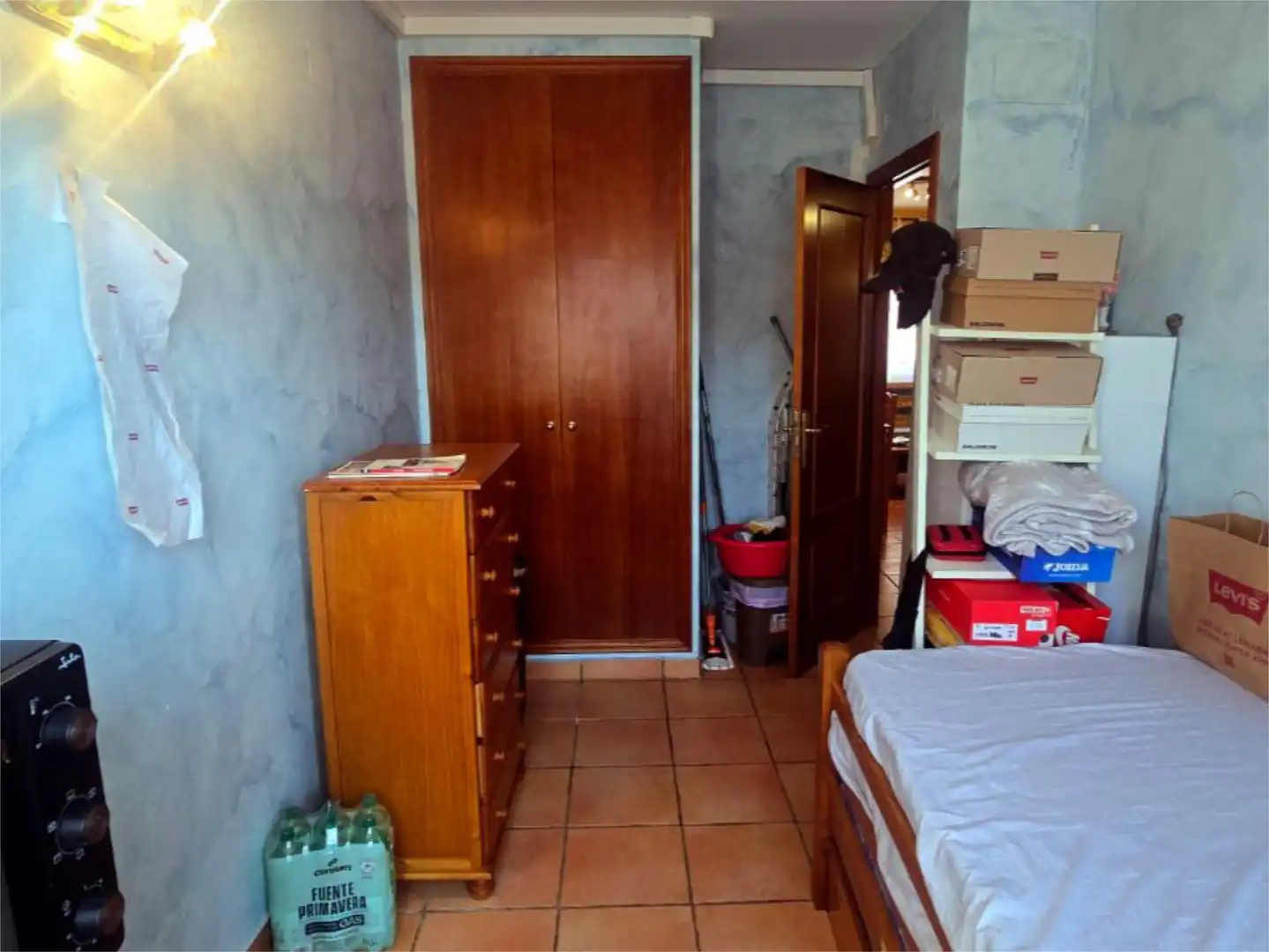 Schlafzimmer von Wohnung zum Verkauf in Matet mit Klimaanlage, Abstellraum und Möbliert