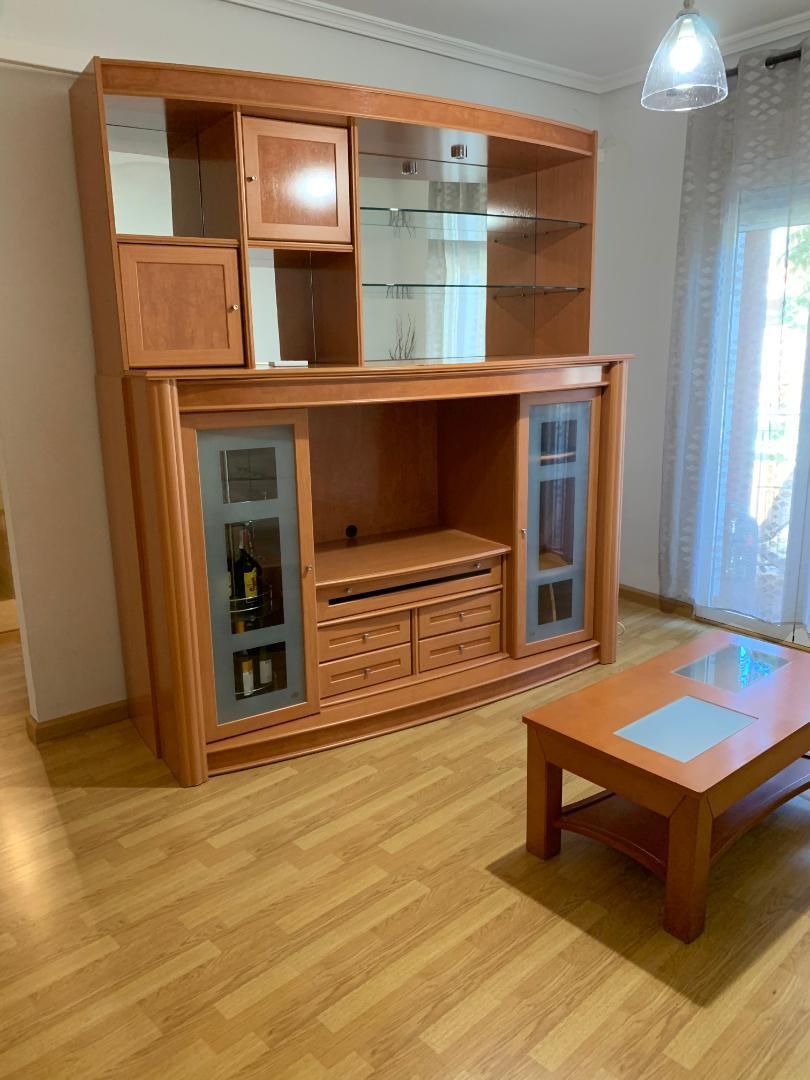 Sala d'estar de Pis en venda en Valdepeñas amb Aire condicionat i Balcó