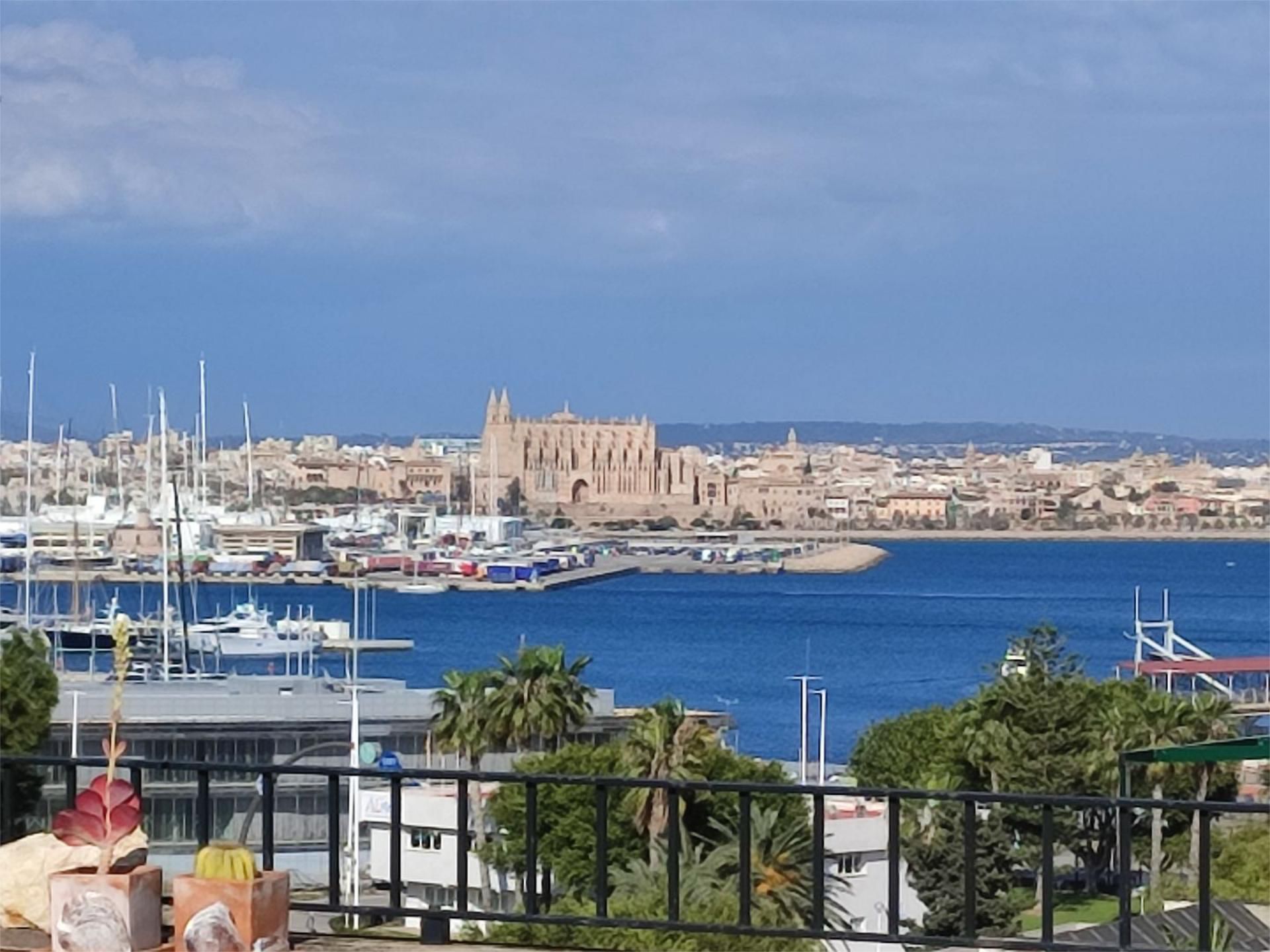 Vista exterior de Àtic en venda en  Palma de Mallorca amb Aire condicionat, Calefacció i Terrassa