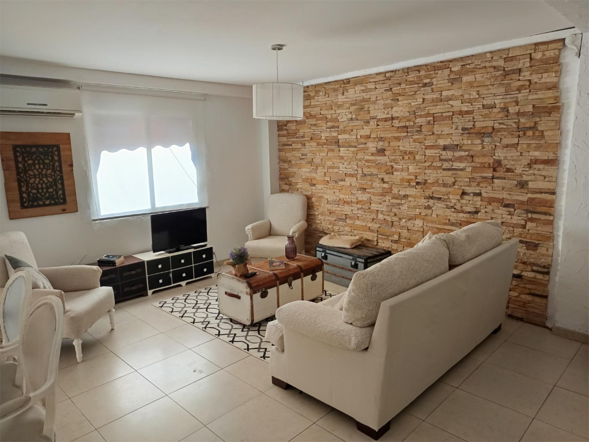 Living room of Flat to rent in Alicante / Alacant  with Air Conditioner and Balcony