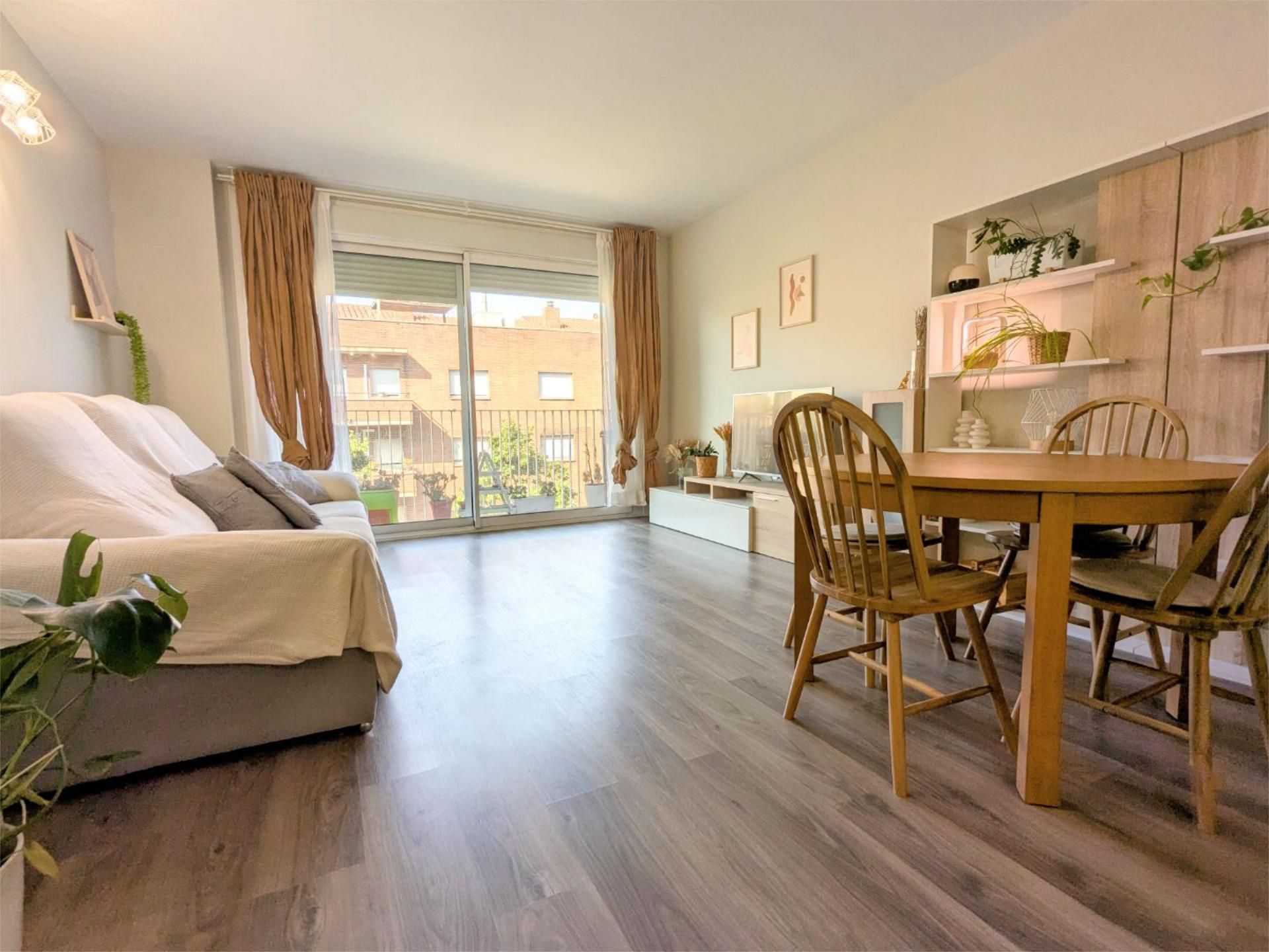 Bedroom of Flat for sale in Sabadell  with Air Conditioner, Terrace and Swimming Pool