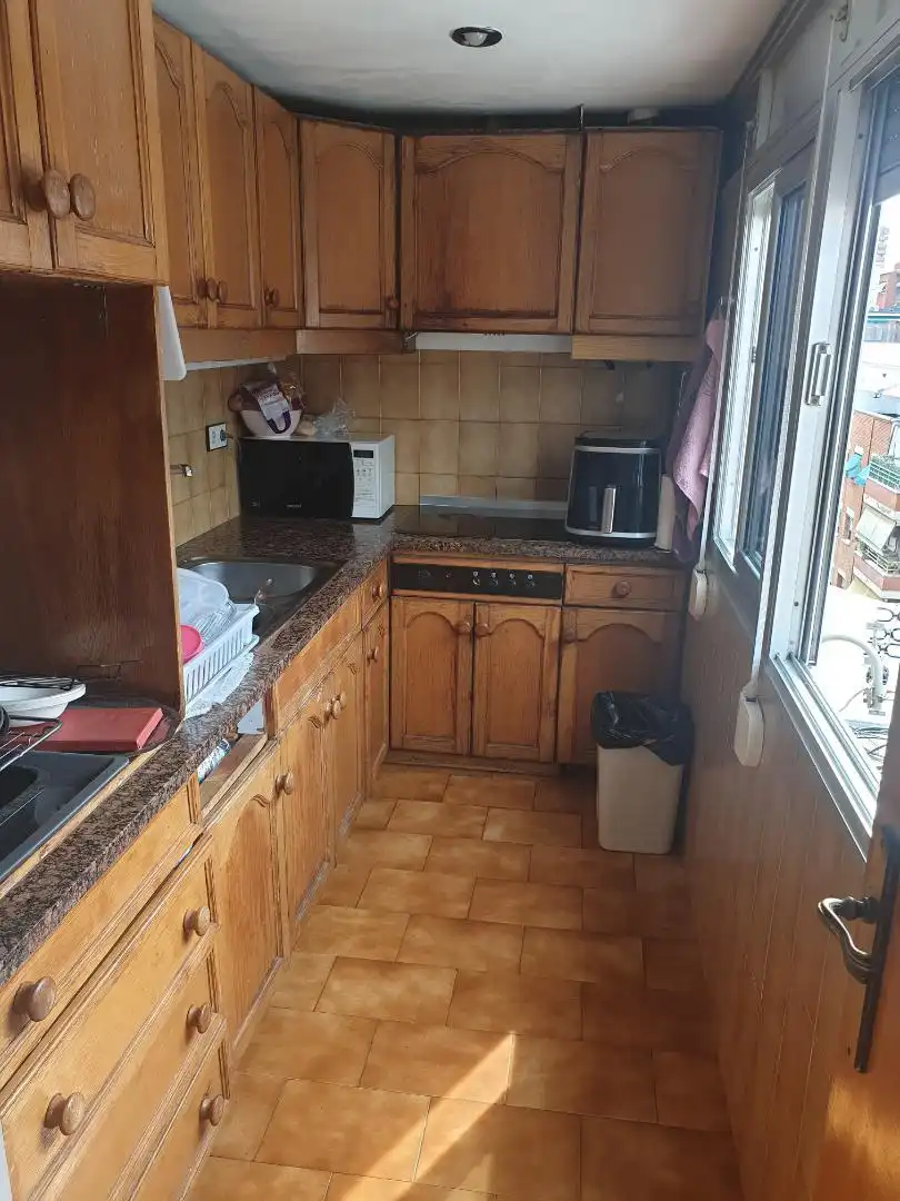 Habitación en Carrer del Japó, 15, La Prosperitat Cocina de Piso para compartir en Barcelona con Terraza, Trastero y Amueblado