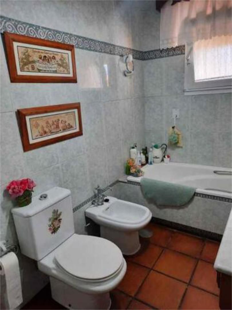 Baño de Casa adosada en venta en Chiclana de la Frontera con Piscina