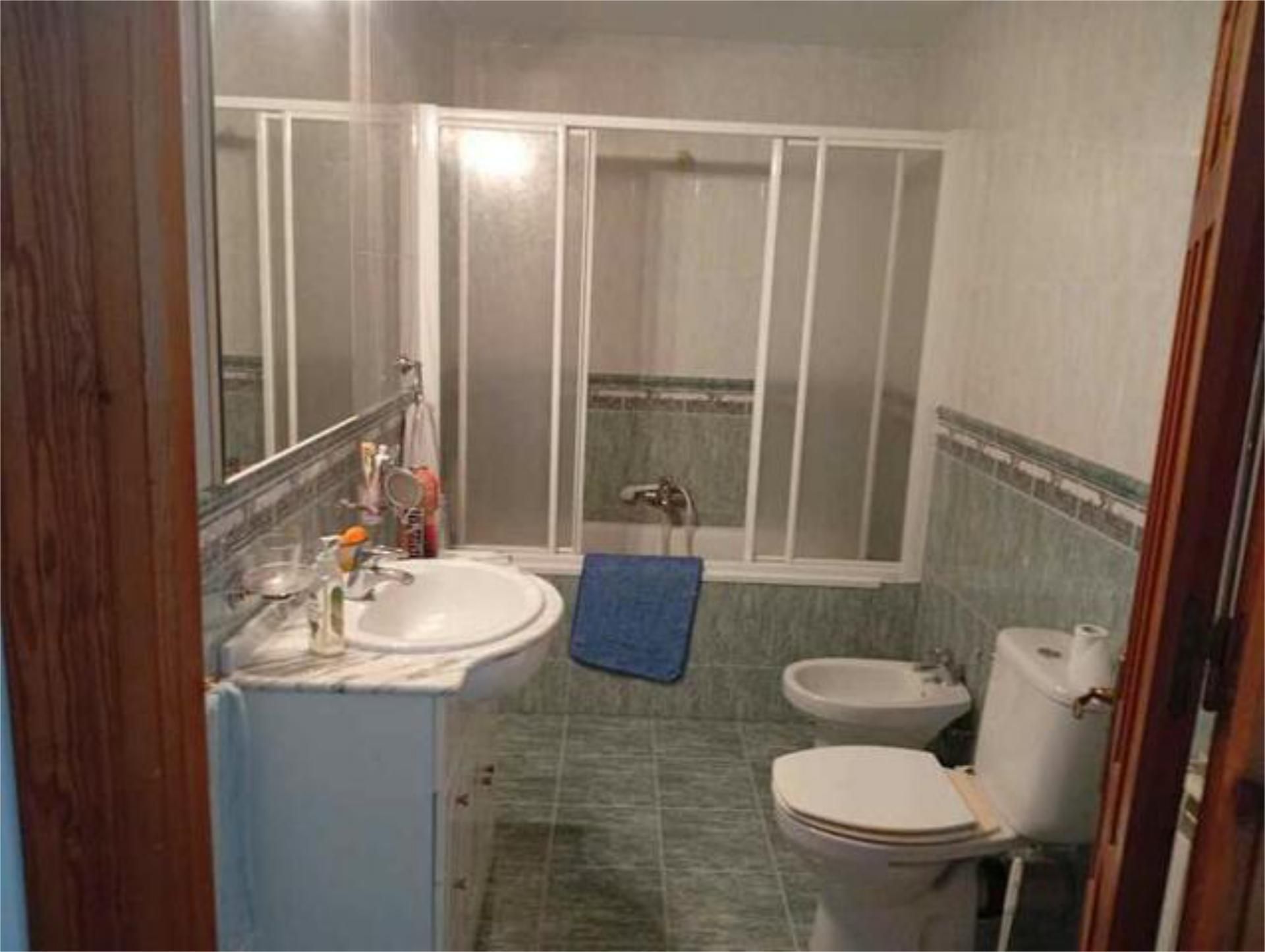 Bathroom of House or chalet for sale in Castromocho