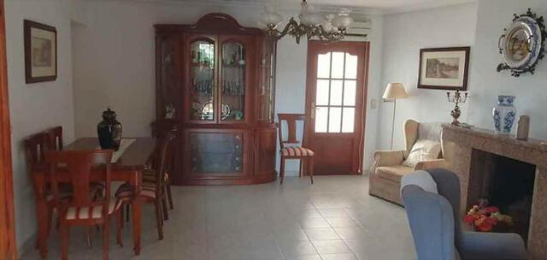 Sala d'estar de Pis en venda en  Córdoba Capital amb Jardí privat, Terrassa i Traster