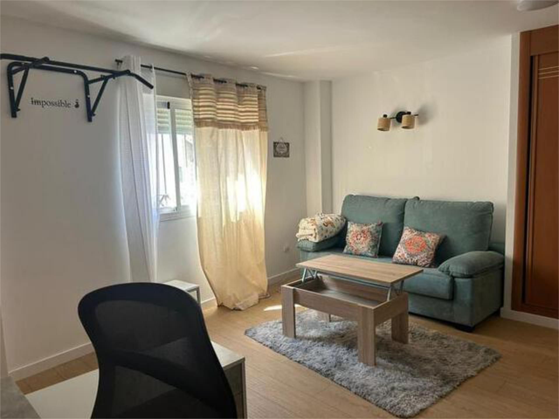 Living room of Study to rent in Benalmádena  with Furnished