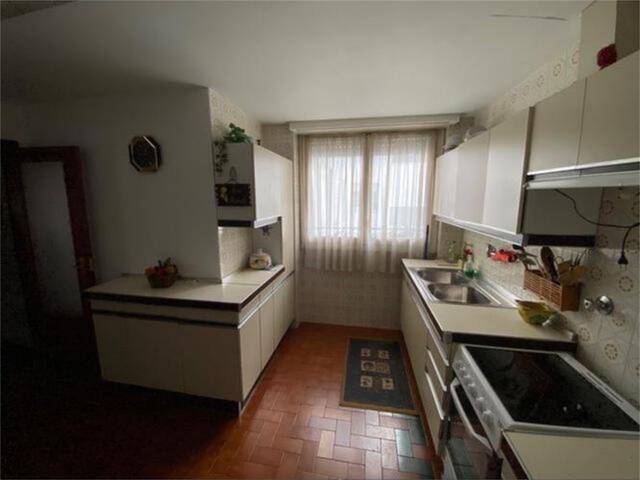 Piso en Venta en Mendebaldea - Ermitagaña