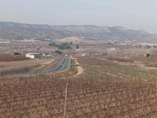 Nave industrial en Alquiler en La Granja d'Escarp