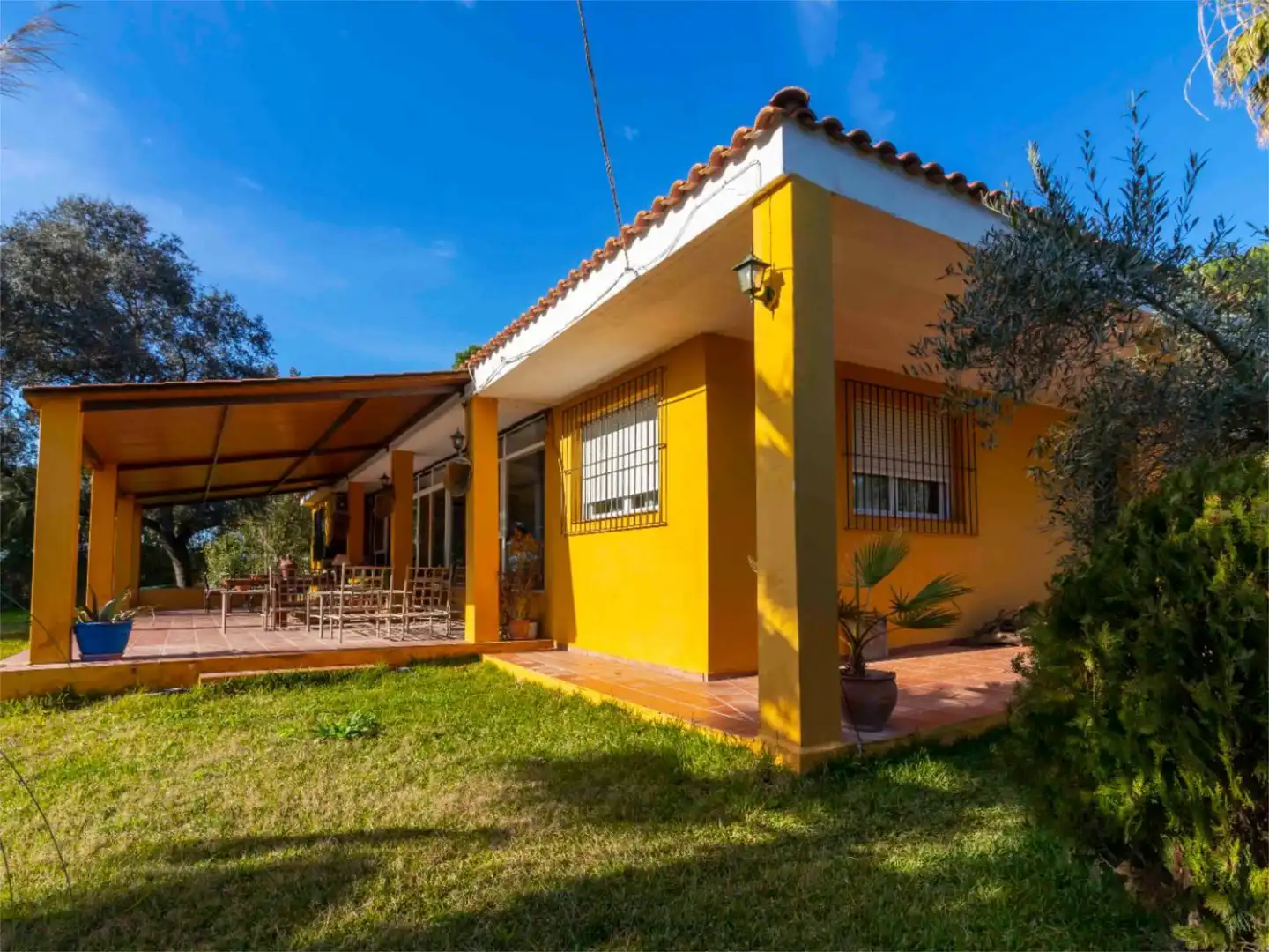 Casa o xalet en venda a Carretera de Sevilla, 9, Carretera de Sevilla - Los Montitos Jardí de Casa o xalet en venda en Badajoz amb Aire condicionat, Calefacció i Jardí privat