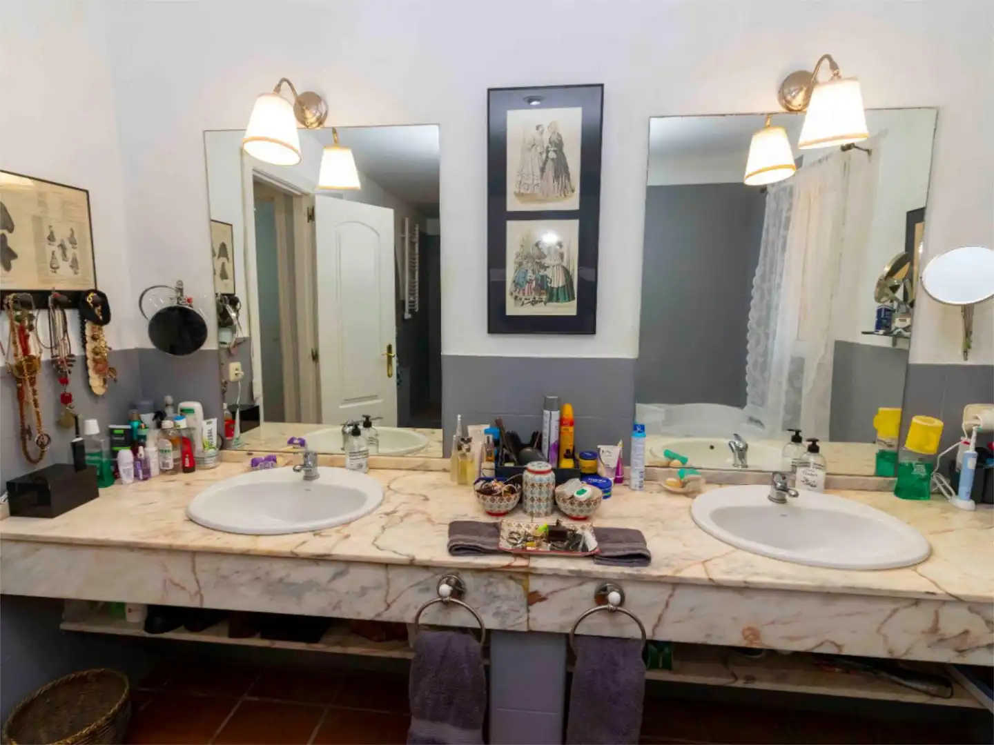 Casa o xalet en venda a Carretera de Sevilla, 9, Carretera de Sevilla - Los Montitos Bany de Casa o xalet en venda en Badajoz amb Aire condicionat, Calefacció i Jardí privat