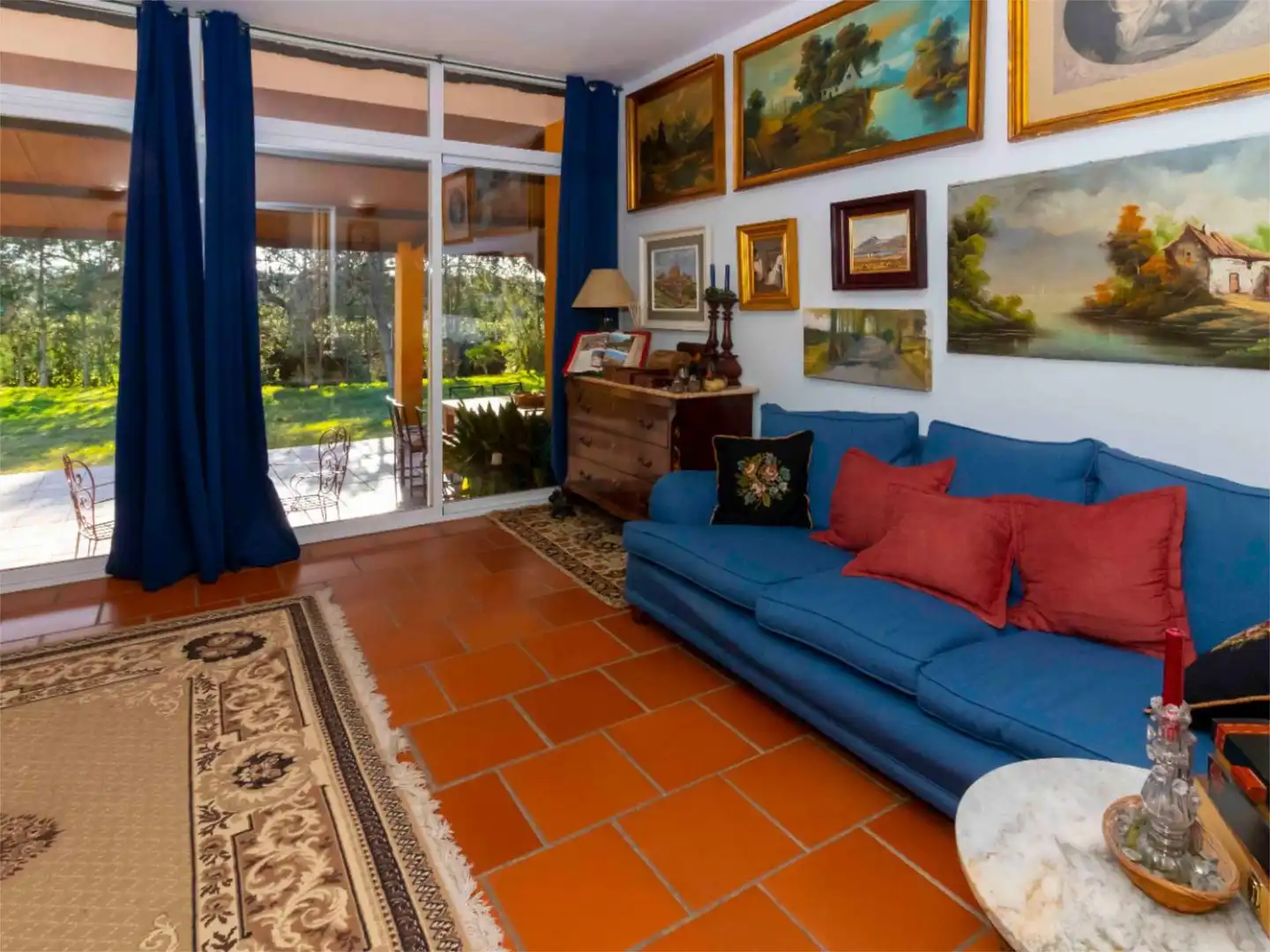 Casa o xalet en venda a Carretera de Sevilla, 9, Carretera de Sevilla - Los Montitos Sala d'estar de Casa o xalet en venda en Badajoz amb Aire condicionat, Calefacció i Jardí privat