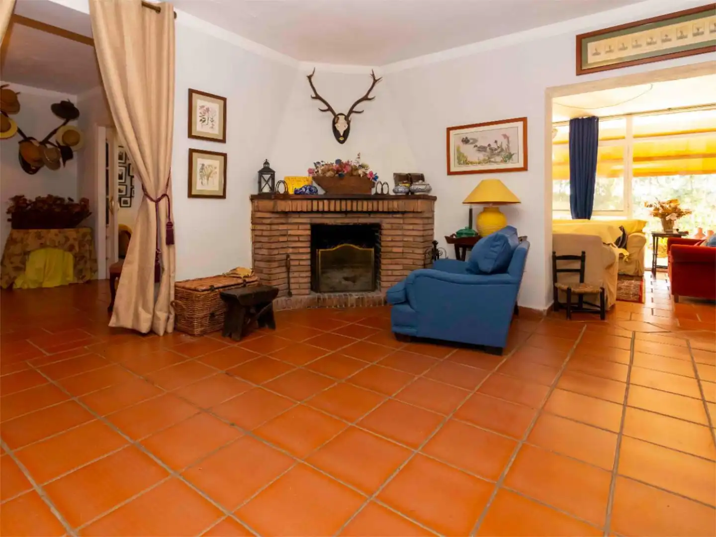 Casa o xalet en venda a Carretera de Sevilla, 9, Carretera de Sevilla - Los Montitos Sala d'estar de Casa o xalet en venda en Badajoz amb Aire condicionat, Calefacció i Jardí privat