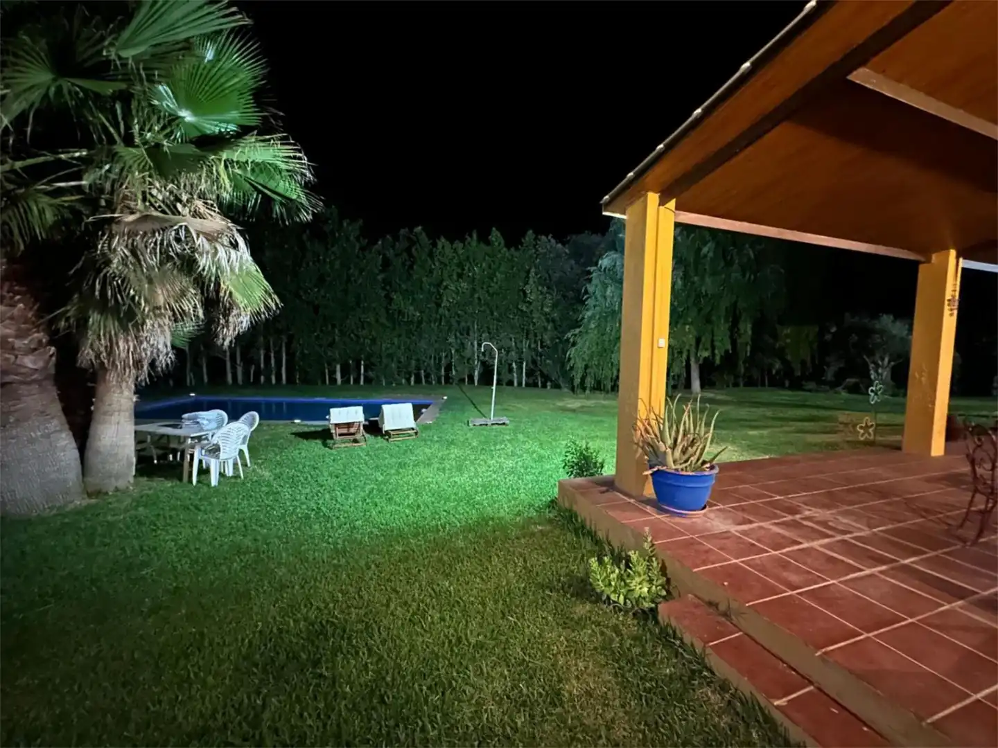 Casa o xalet en venda a Carretera de Sevilla, 9, Carretera de Sevilla - Los Montitos Jardí de Casa o xalet en venda en Badajoz amb Aire condicionat, Calefacció i Jardí privat