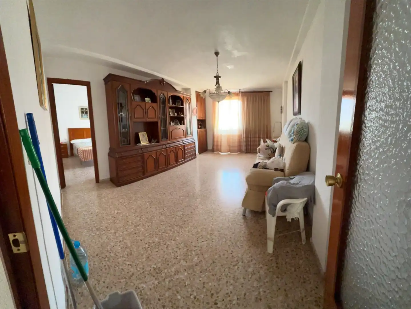 Piso en venta en Avenida Ausiàs March, 17, Xàtiva Sala de estar de Piso en venta en Xàtiva con Trastero, Amueblado y Balcón