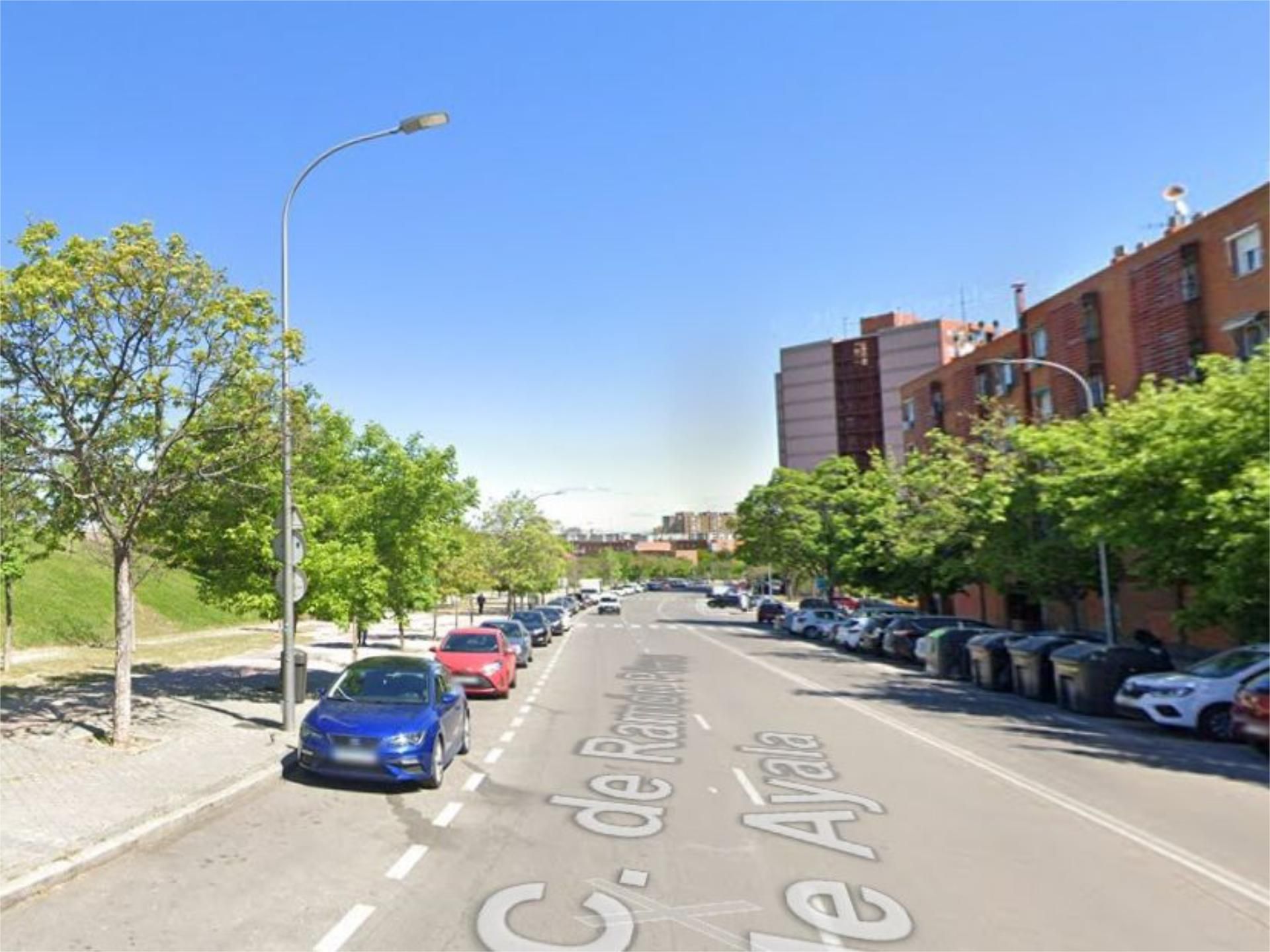 Exterior view of Flat to rent in  Madrid Capital  with Air Conditioner, Heating and Private garden