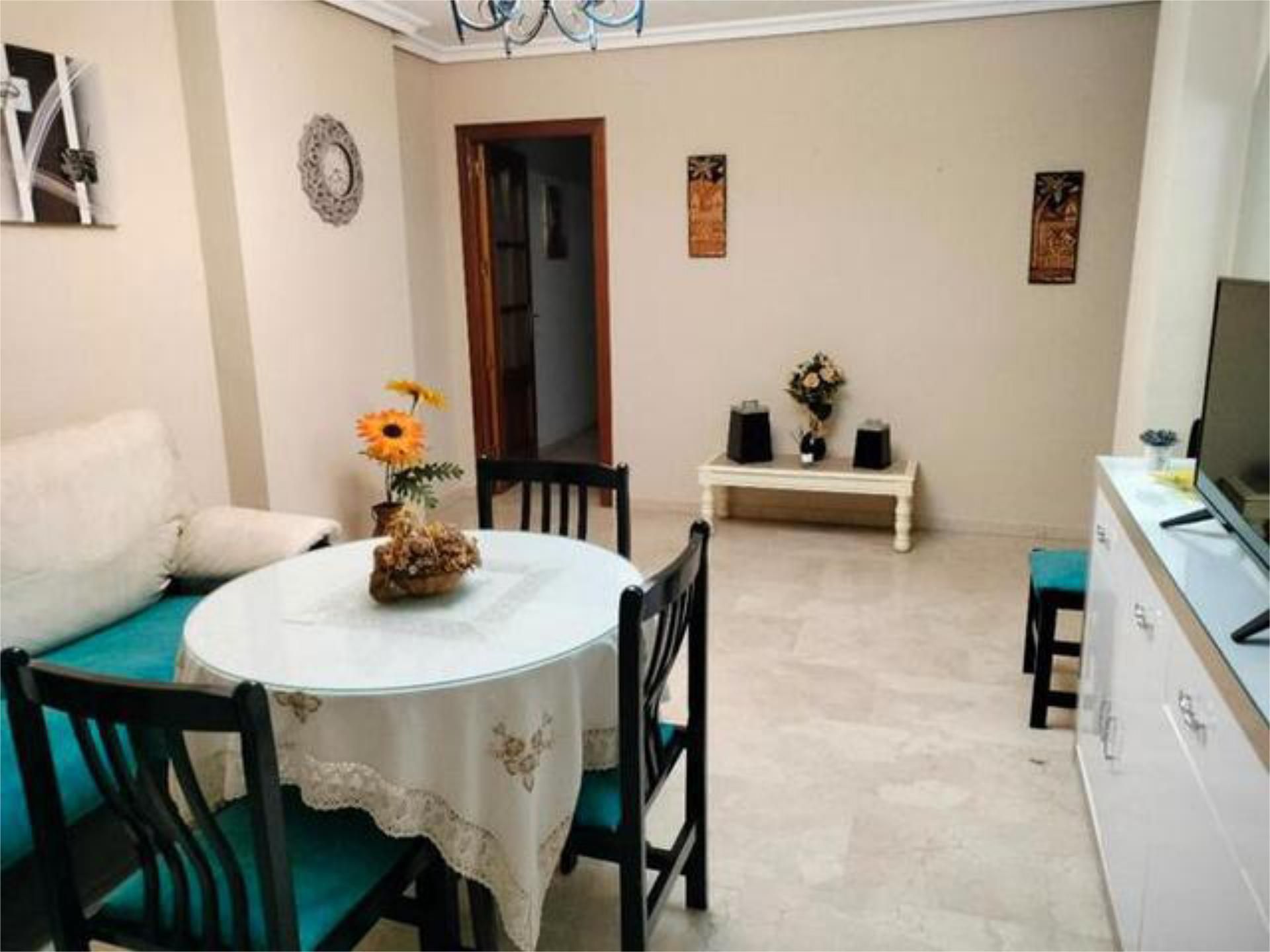 Dining room of Apartment to rent in Linares  with Terrace and Furnished