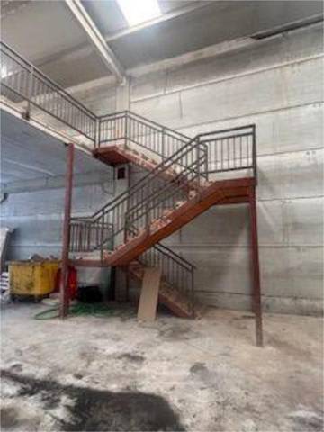 Local comercial en Alquiler en Estación - Los Manantiales