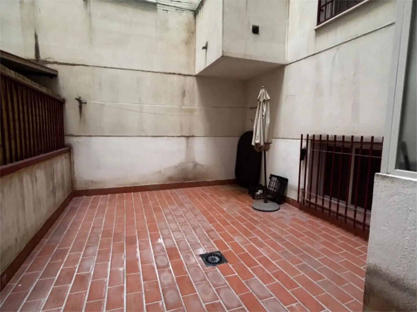 Flat for rent in Calle Padre Claret, 13, Joaquina Eguaras Flat for rent in Granada with Private garden, Furnished and Video intercom