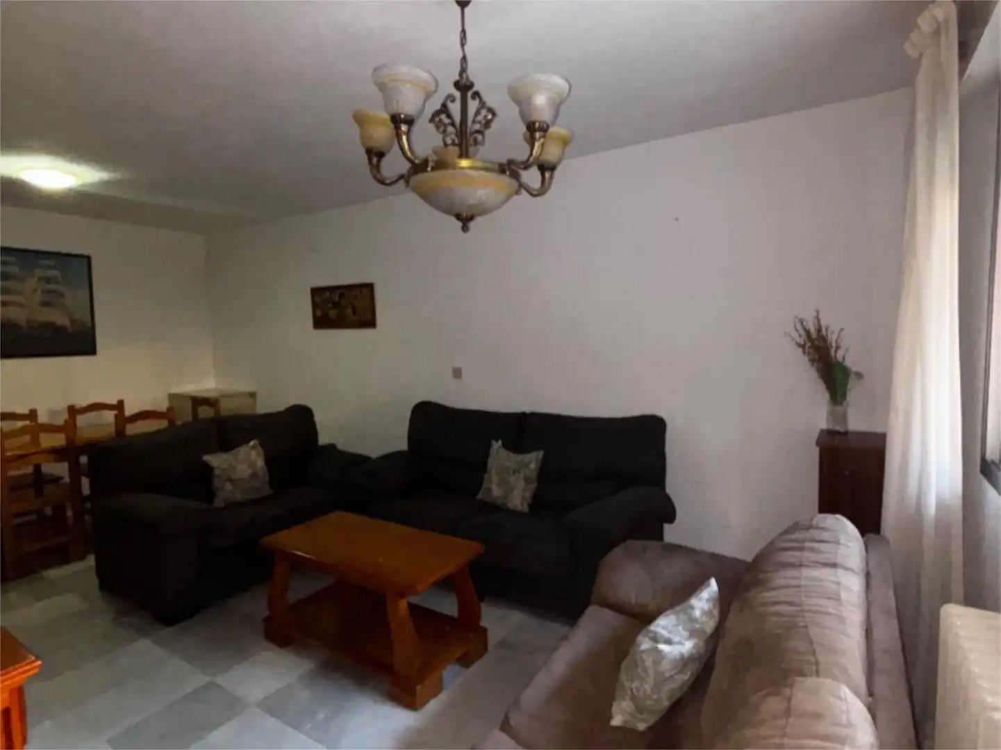 Flat for rent in Calle Padre Claret, 13, Joaquina Eguaras Living room of Flat for rent in Granada with Private garden, Furnished and Video intercom